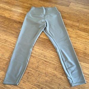 ALO YOGA LEGGINGS